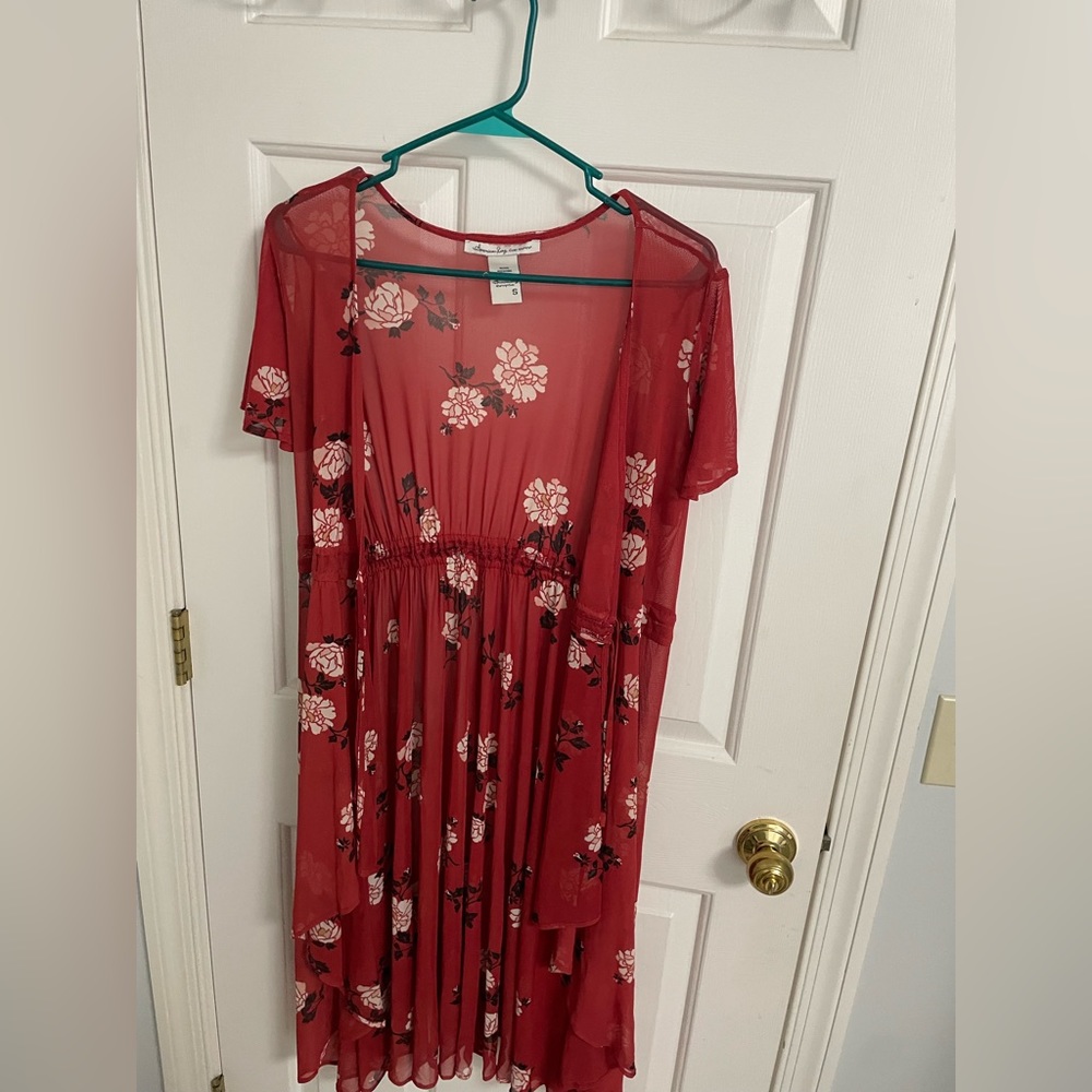 American rag cie cover up white carnation design